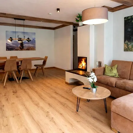 Casa de Férias Rauris Penthouse With Fireplace