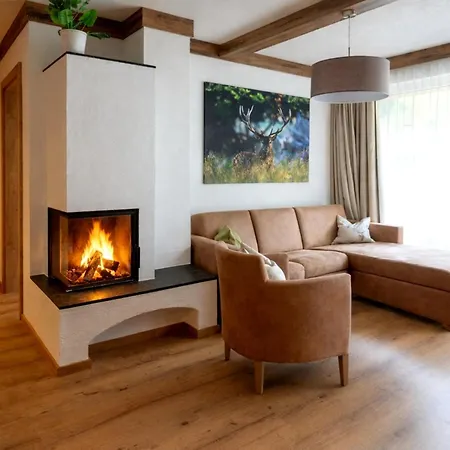 Rauris Penthouse With Fireplace *